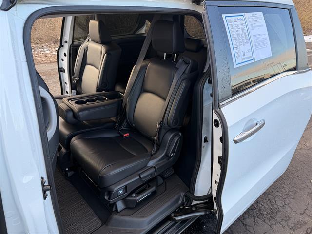 used 2023 Honda Odyssey car, priced at $33,900