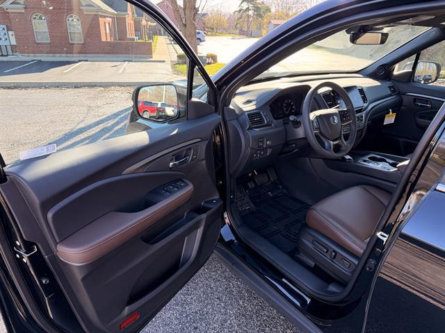 used 2026 Honda Ridgeline car, priced at $40,900