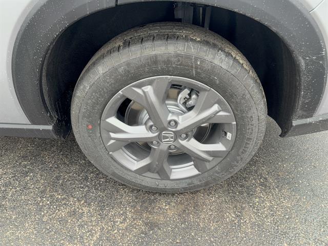 new 2026 Honda HR-V car, priced at $28,000