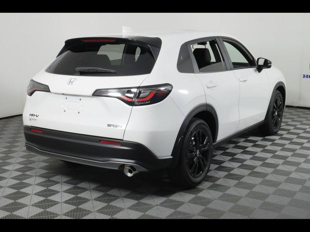 new 2027 Honda HR-V car, priced at $32,205