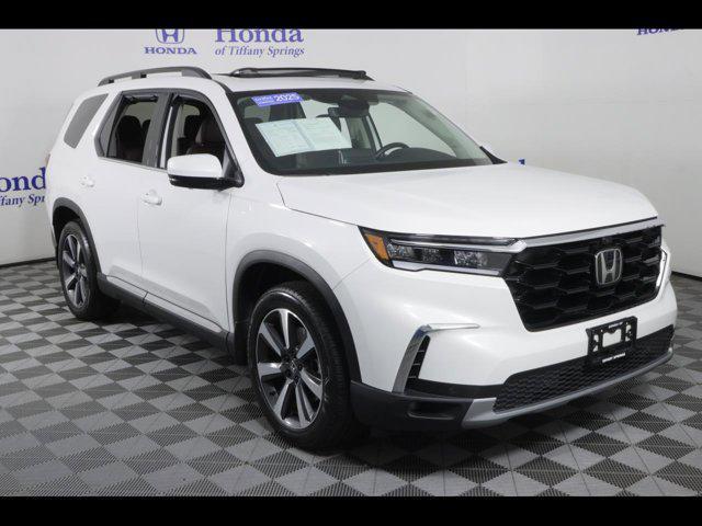 used 2025 Honda Pilot car, priced at $50,875