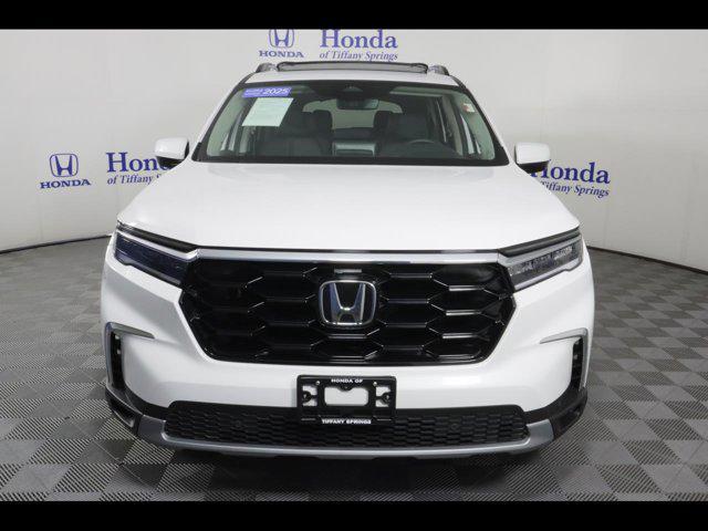 used 2025 Honda Pilot car, priced at $47,875