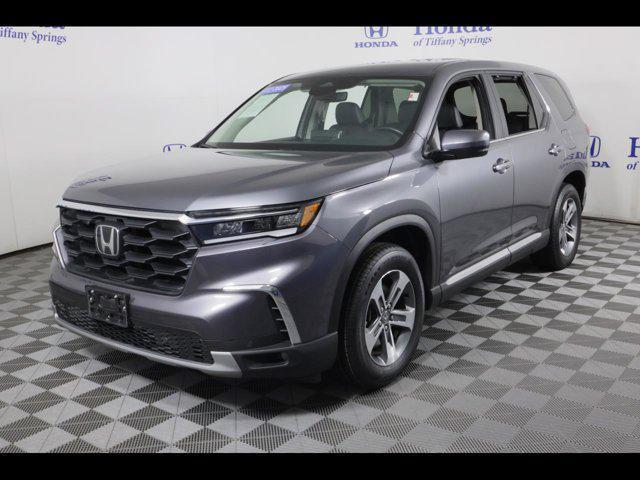 used 2025 Honda Pilot car, priced at $42,875