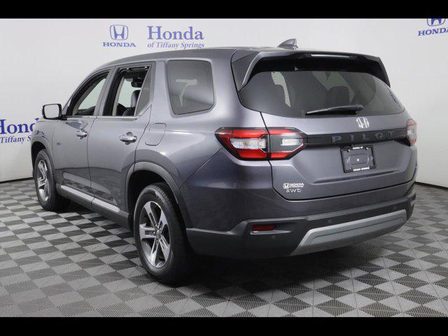 used 2025 Honda Pilot car, priced at $42,875