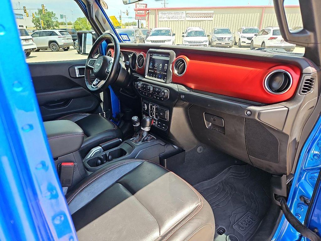 used 2021 Jeep Gladiator car, priced at $34,980