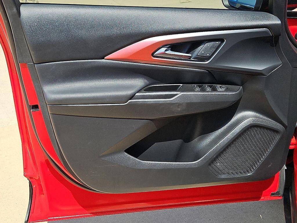 used 2024 Chevrolet Equinox EV car, priced at $26,980