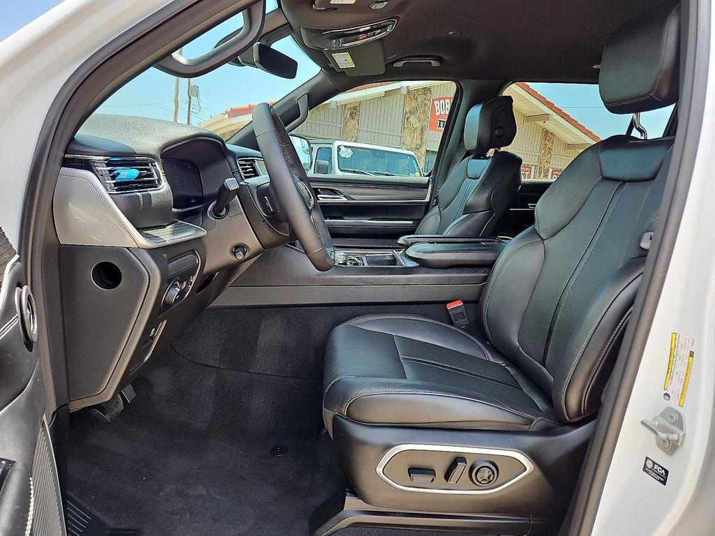 used 2023 Jeep Wagoneer car, priced at $38,880