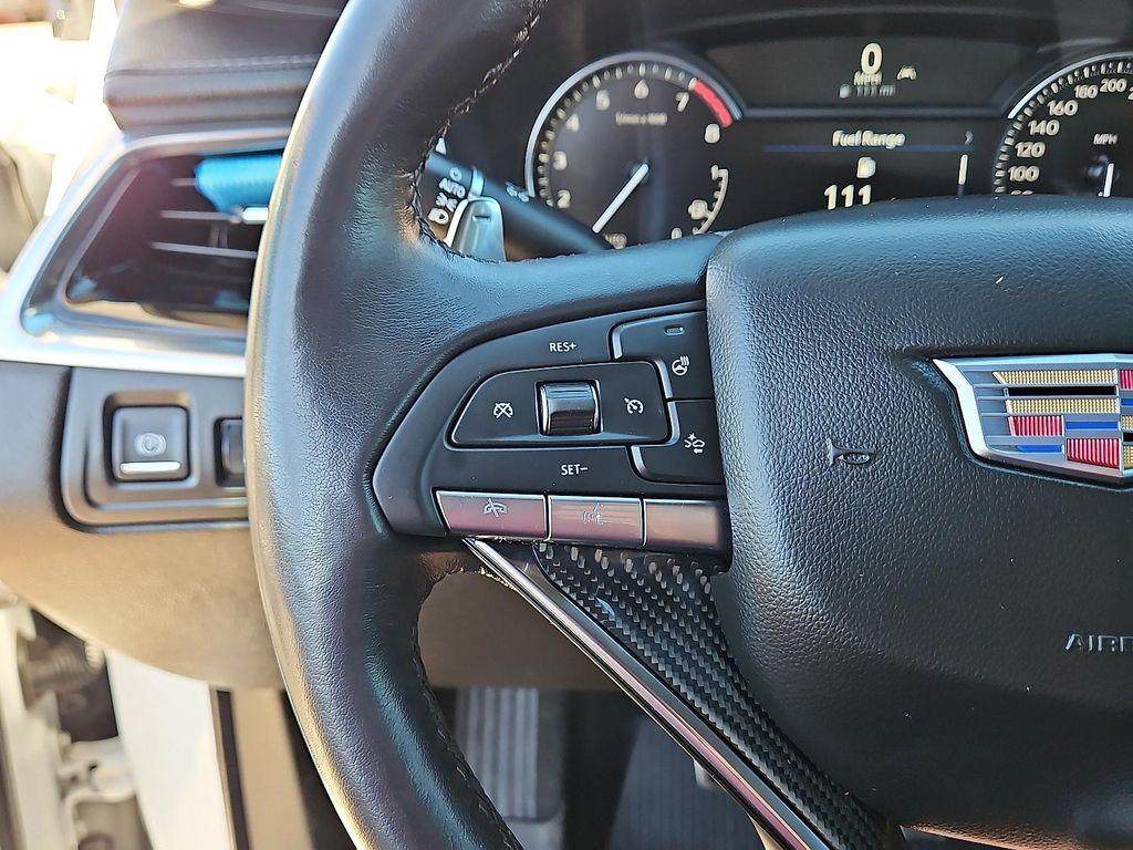 used 2021 Cadillac XT6 car, priced at $33,480