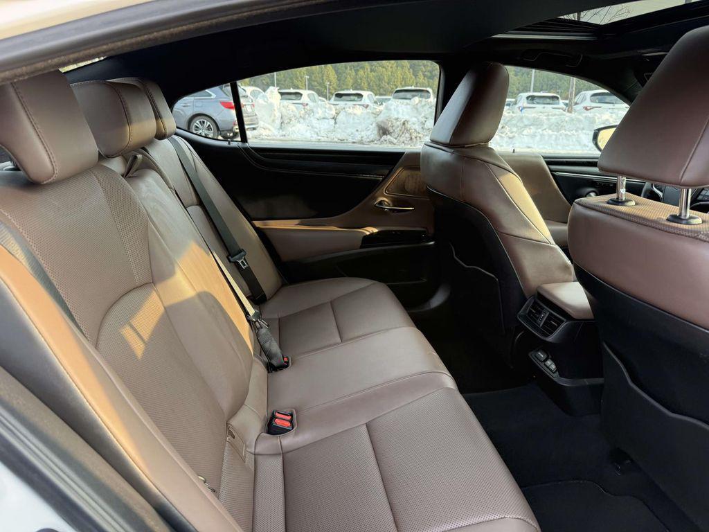 used 2025 Lexus ES 350 car, priced at $43,150