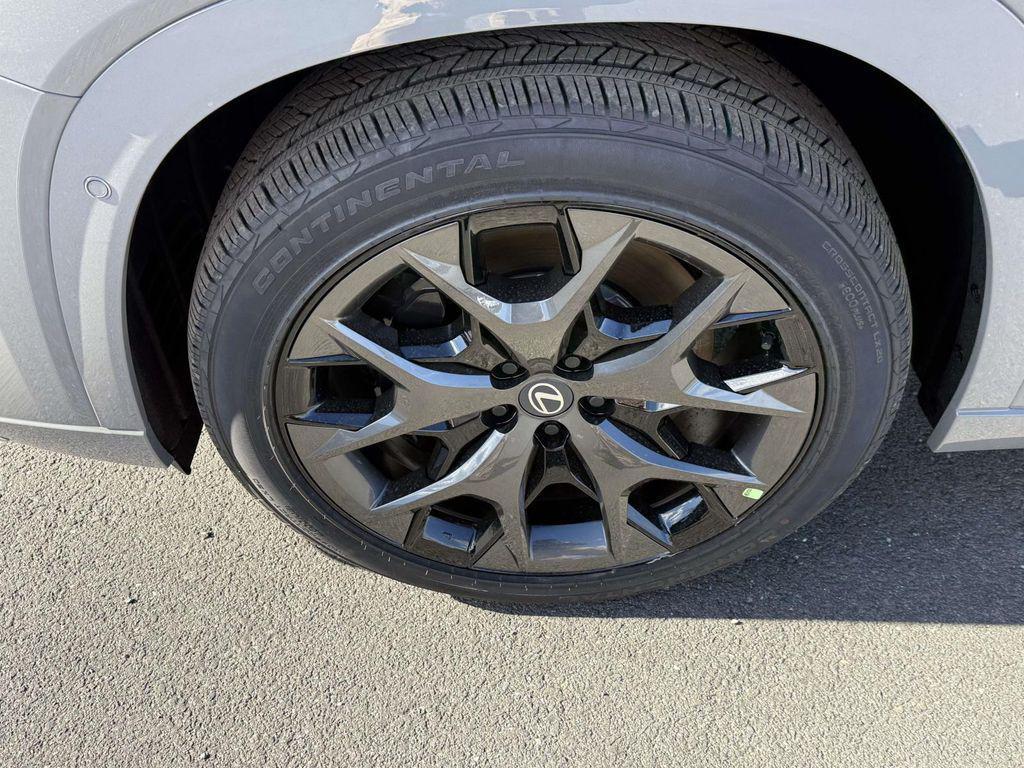 new 2026 Lexus TX 500h car, priced at $73,829