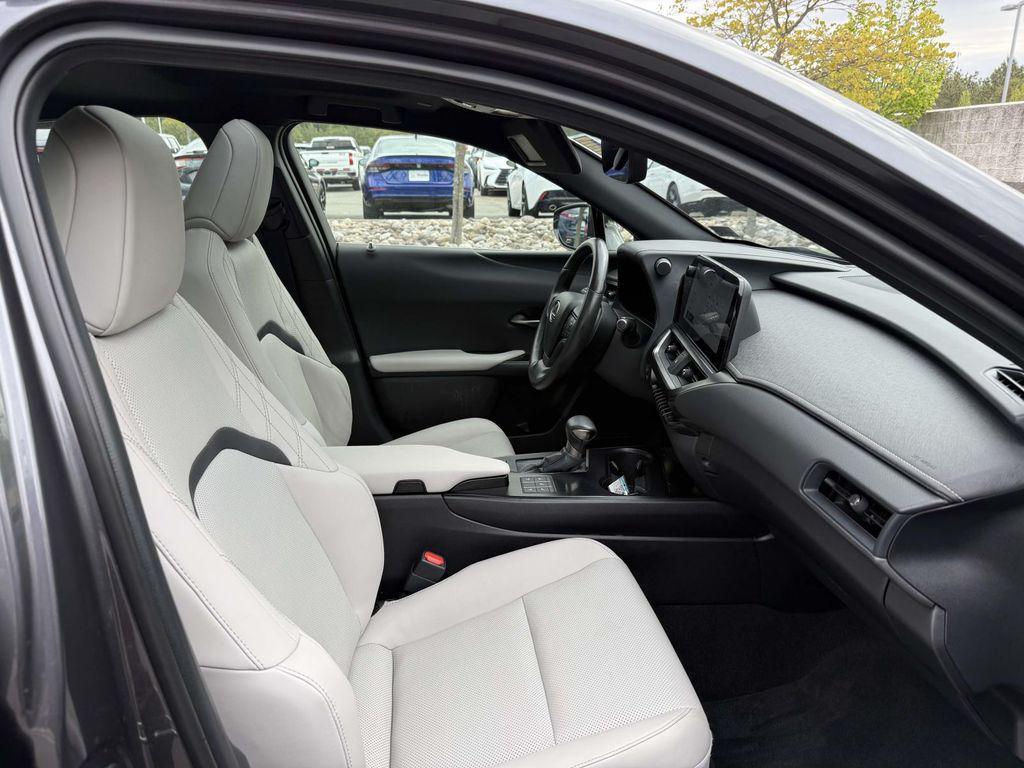 used 2024 Lexus UX 250h car, priced at $40,289