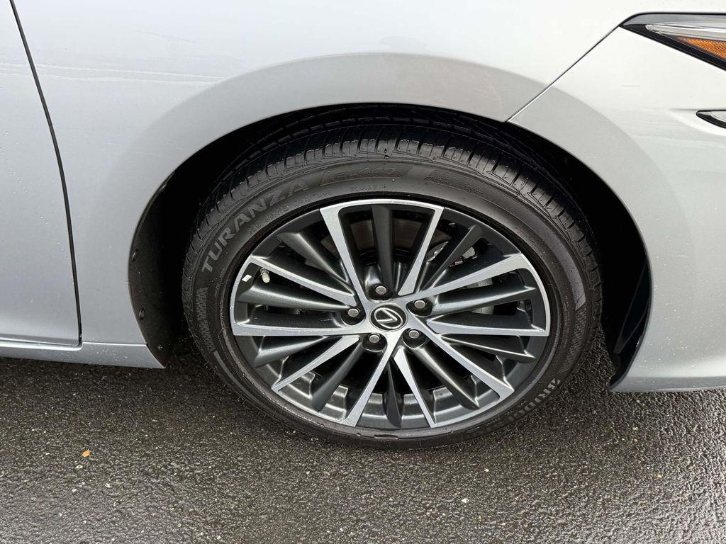 used 2025 Lexus ES 350 car, priced at $44,500