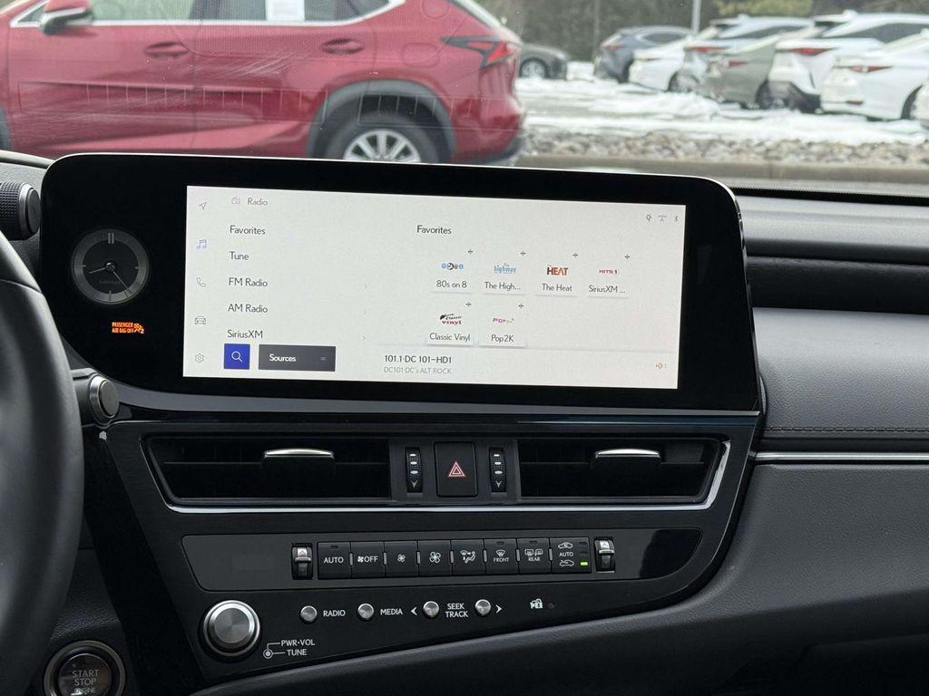 used 2025 Lexus ES 350 car, priced at $44,500