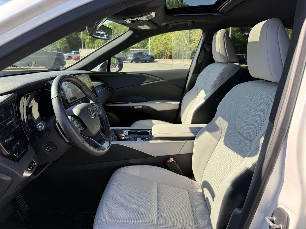 used 2023 Lexus RX 350 car, priced at $53,689