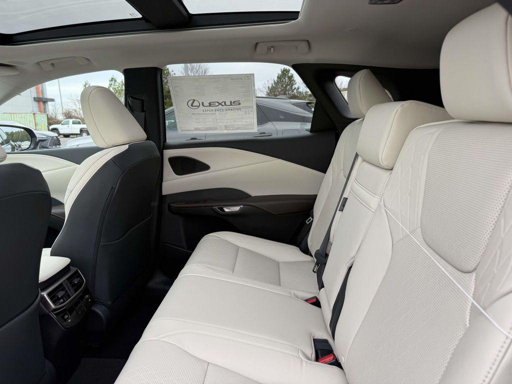 new 2026 Lexus RX 350 car, priced at $62,799