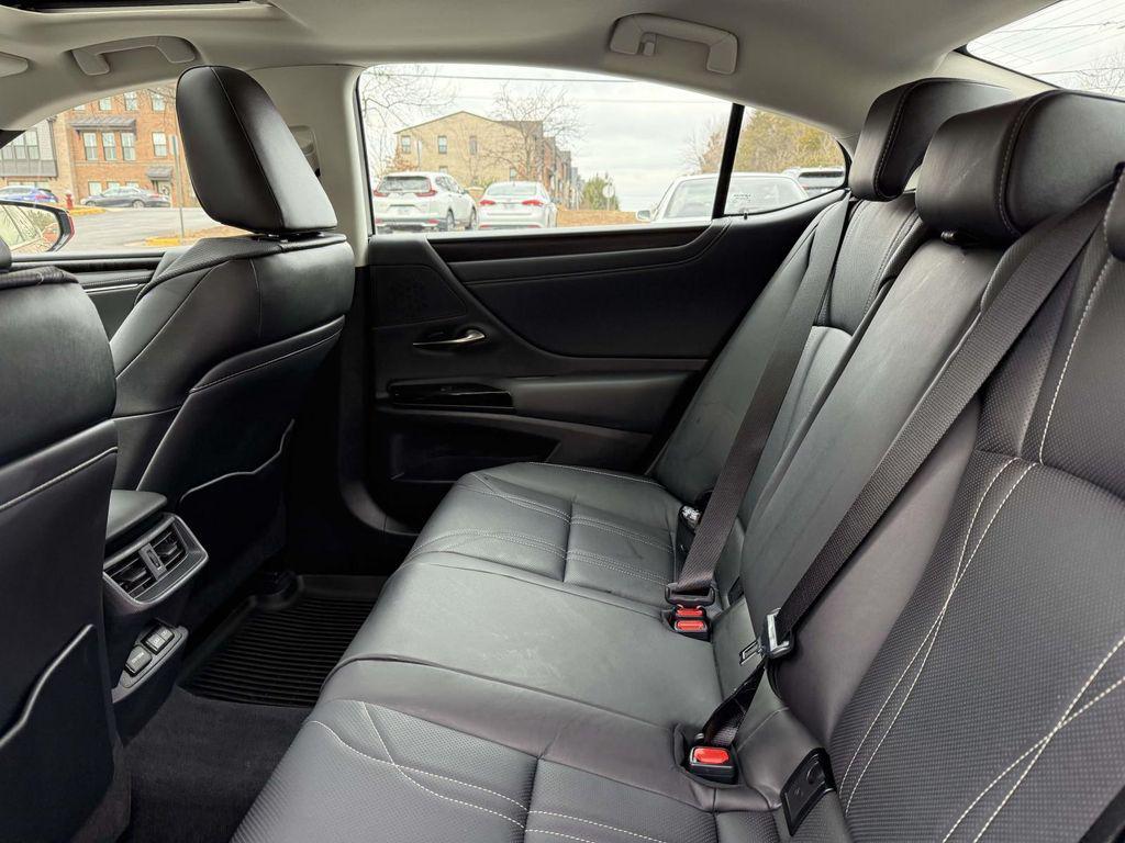 used 2025 Lexus ES 300h car, priced at $50,350