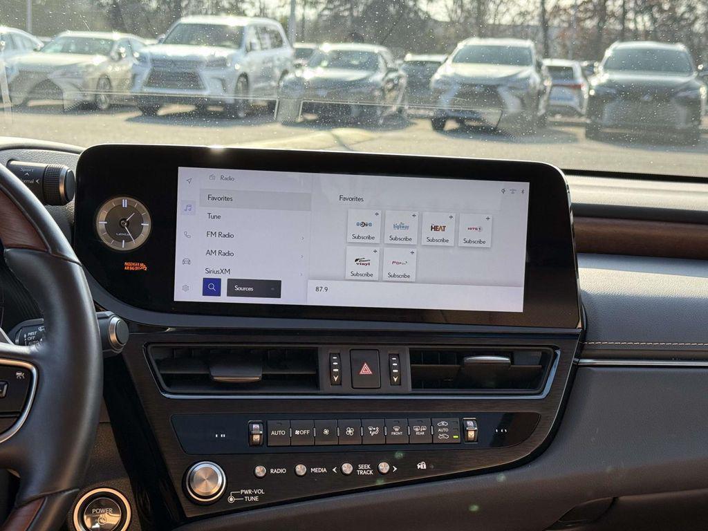 used 2024 Lexus ES 300h car, priced at $49,900