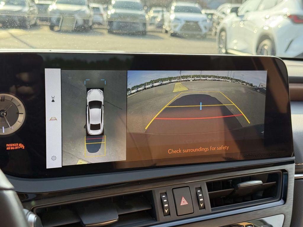 used 2024 Lexus ES 300h car, priced at $49,900