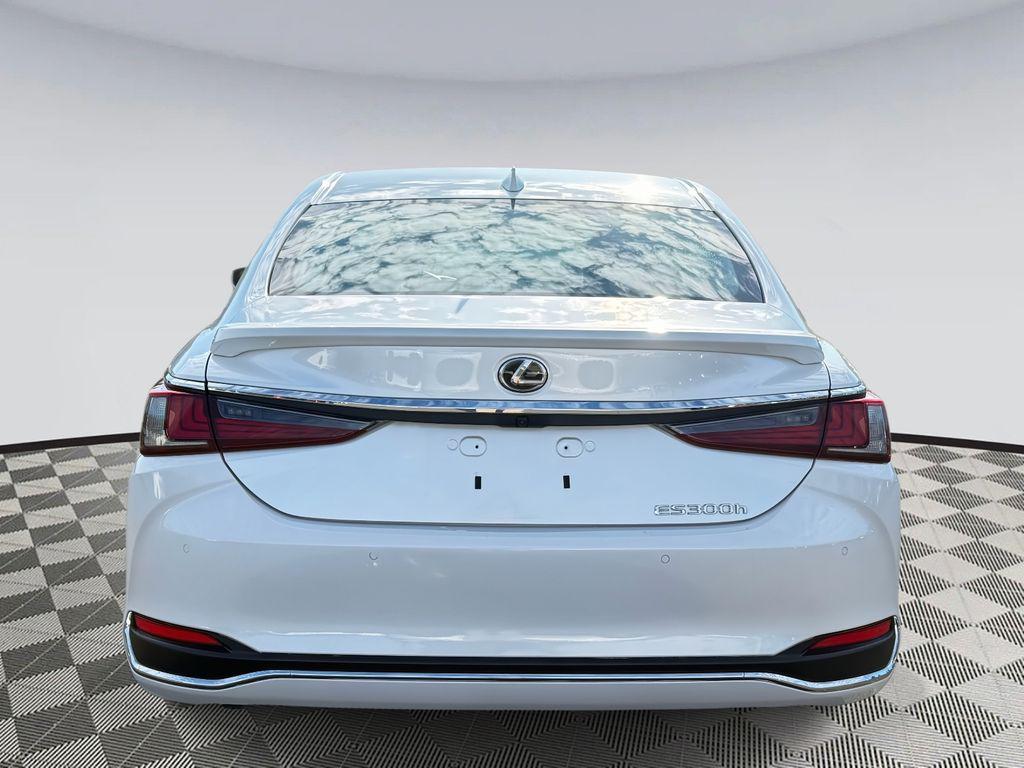 used 2024 Lexus ES 300h car, priced at $42,500