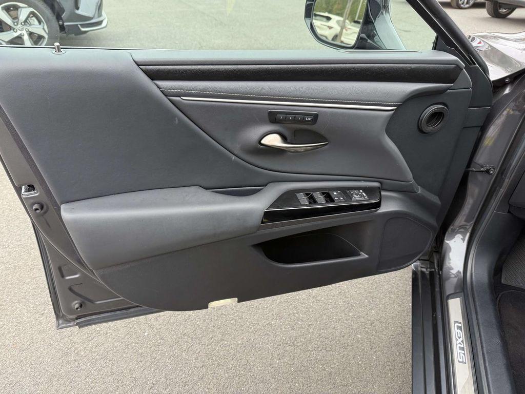 used 2025 Lexus ES 350 car, priced at $44,550
