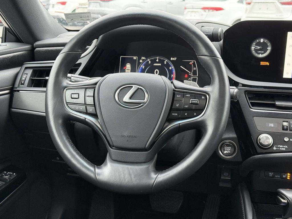 used 2025 Lexus ES 350 car, priced at $44,550