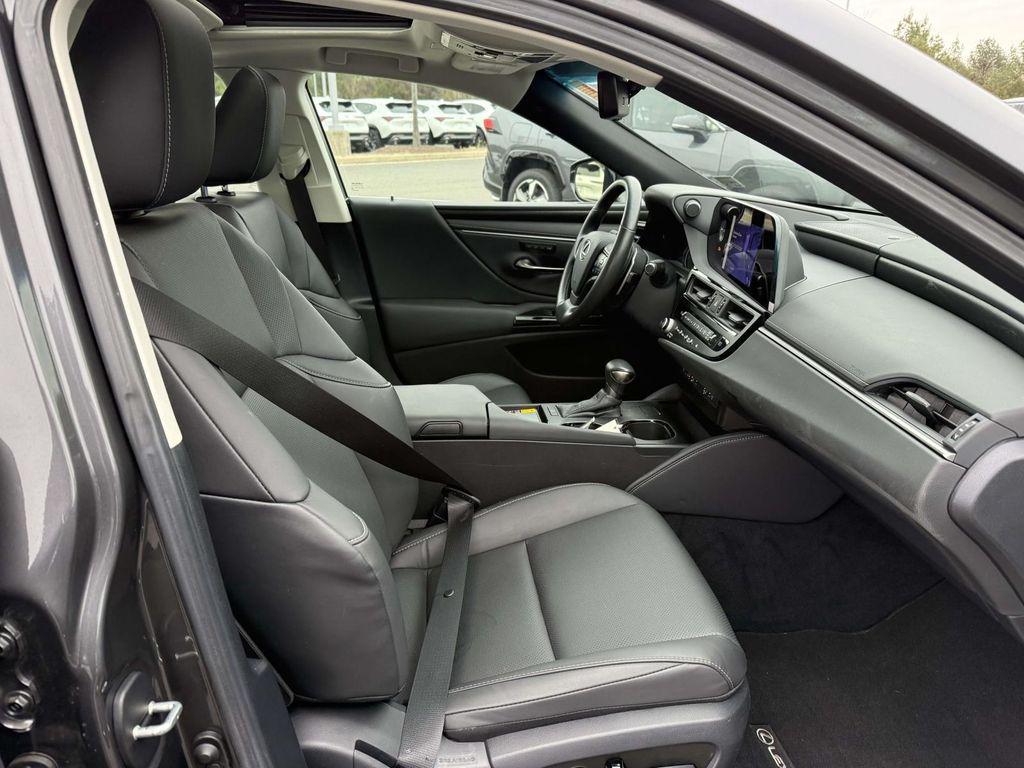 used 2025 Lexus ES 350 car, priced at $44,550