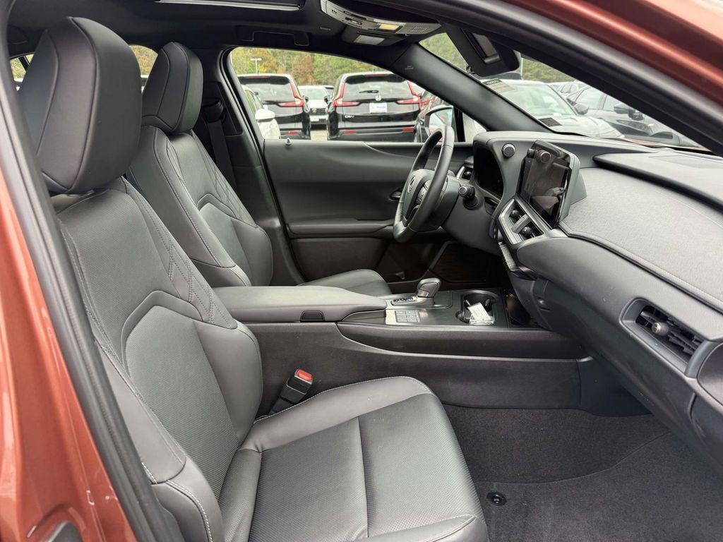 used 2025 Lexus UX 300h car, priced at $40,977