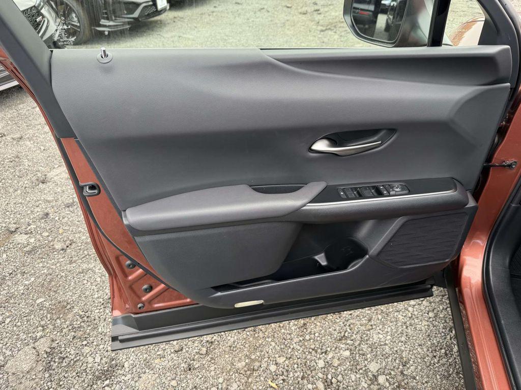 used 2025 Lexus UX 300h car, priced at $40,977