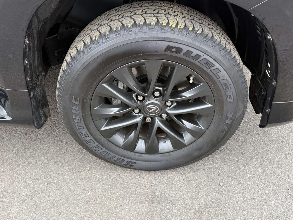 used 2023 Lexus GX 460 car, priced at $57,900