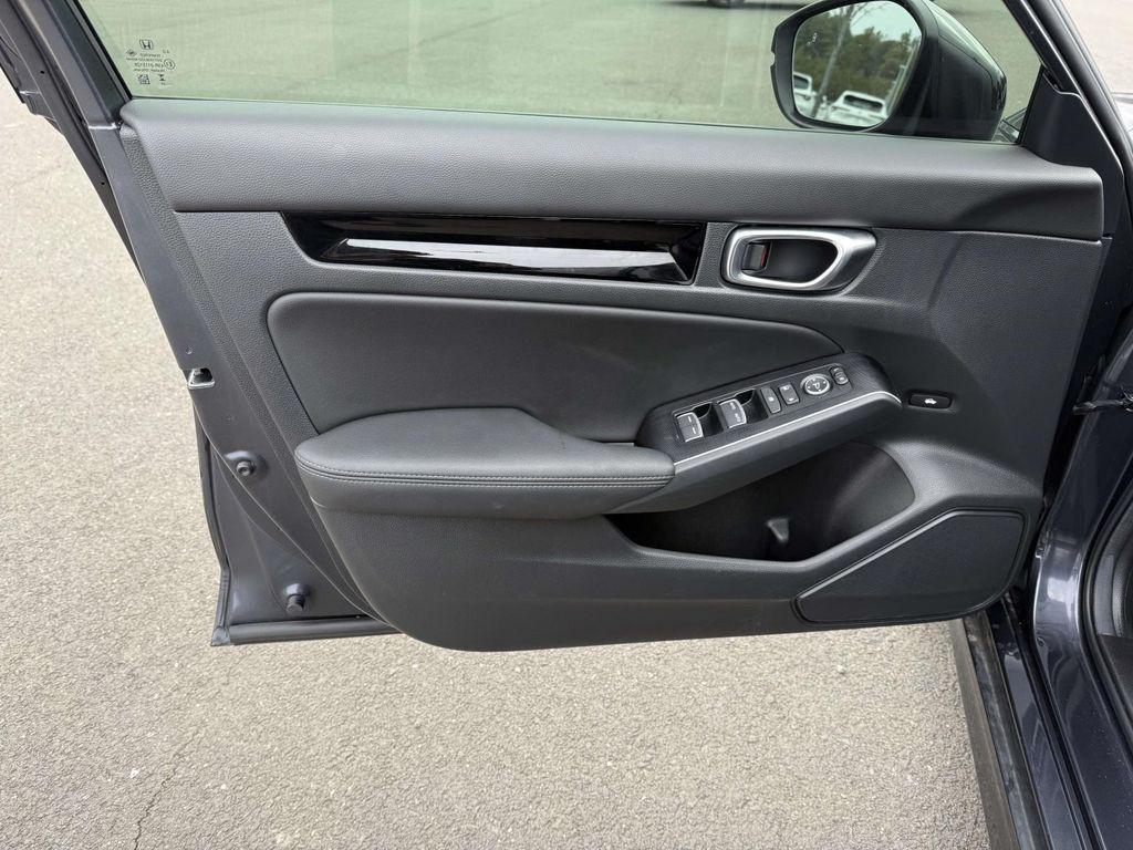 used 2025 Honda Civic Hybrid car, priced at $29,150