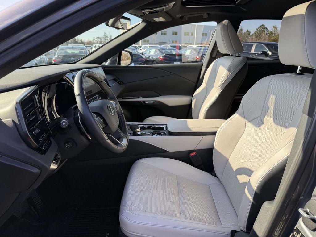 used 2023 Lexus RX 350 car, priced at $47,900