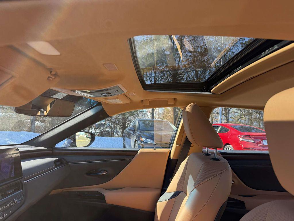 used 2023 Lexus ES 350 car, priced at $38,900