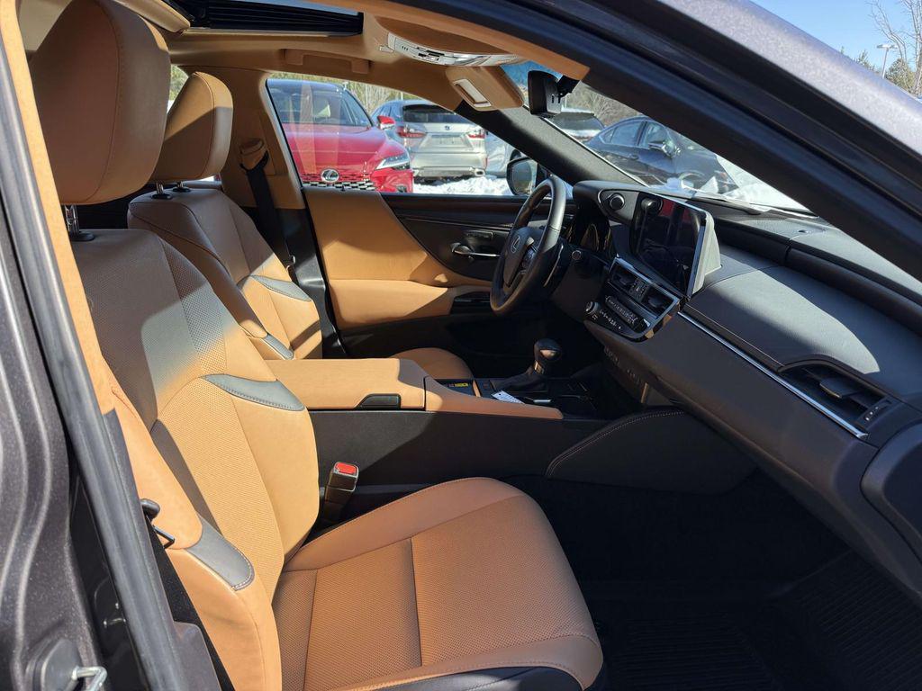 used 2023 Lexus ES 350 car, priced at $38,900