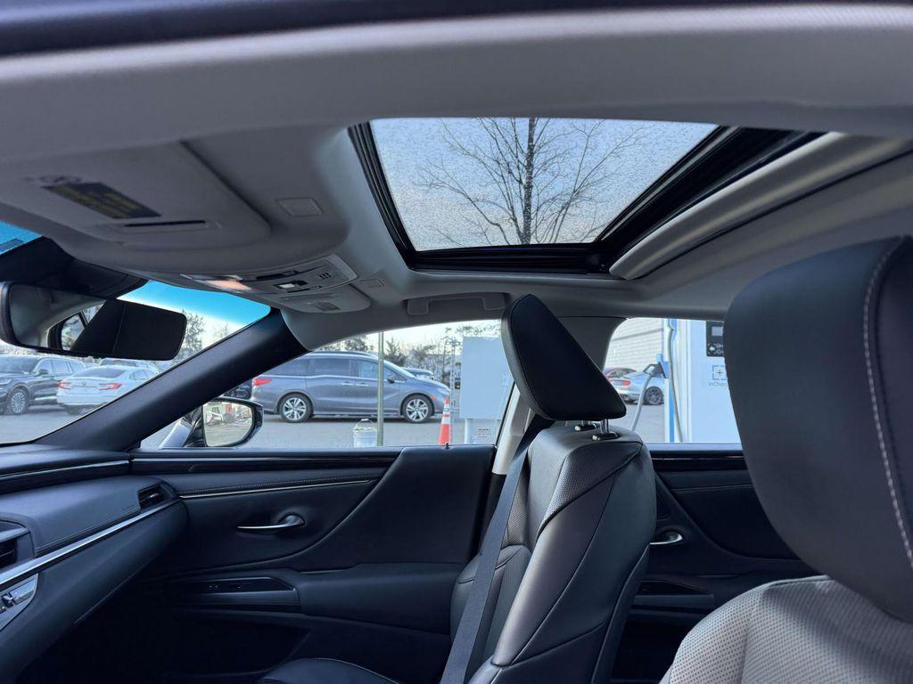 used 2021 Lexus ES 350 car, priced at $34,250