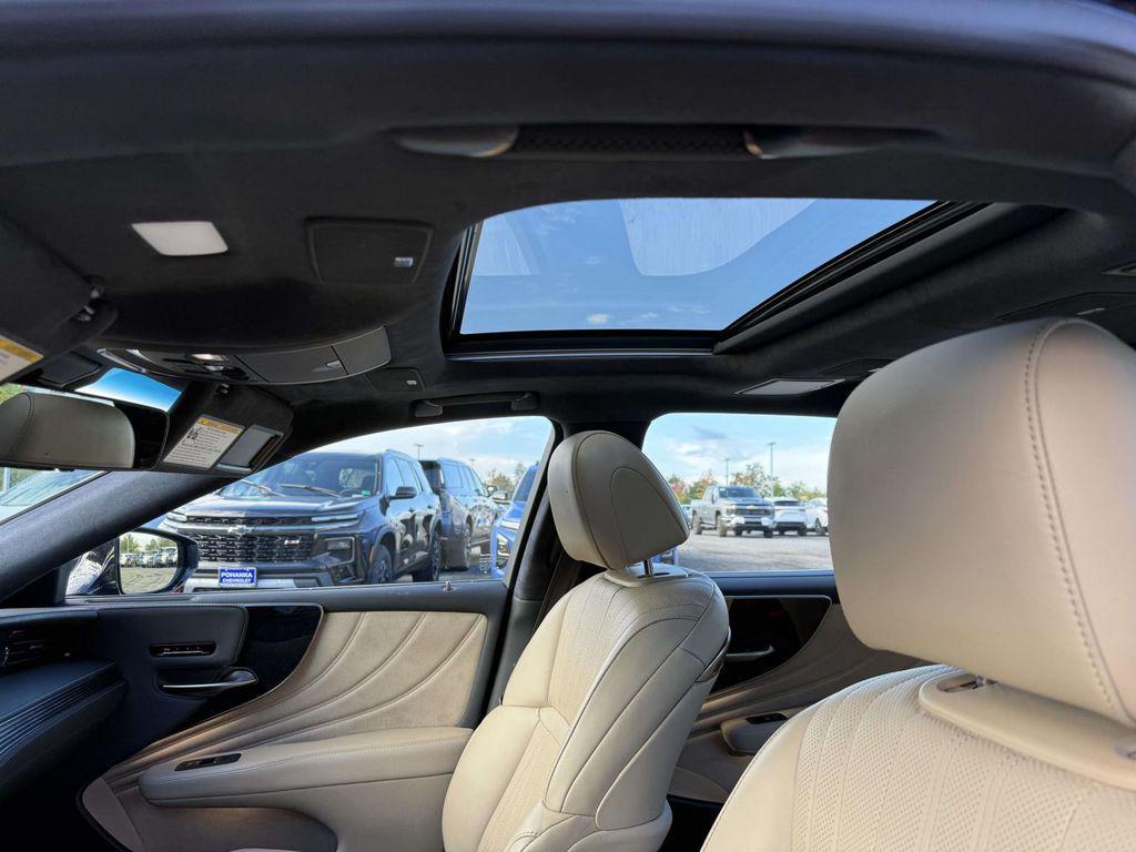 used 2022 Lexus LS 500 car, priced at $67,366