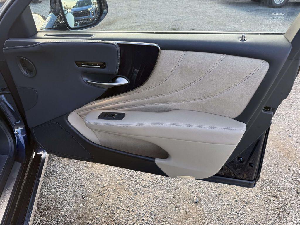 used 2022 Lexus LS 500 car, priced at $67,366