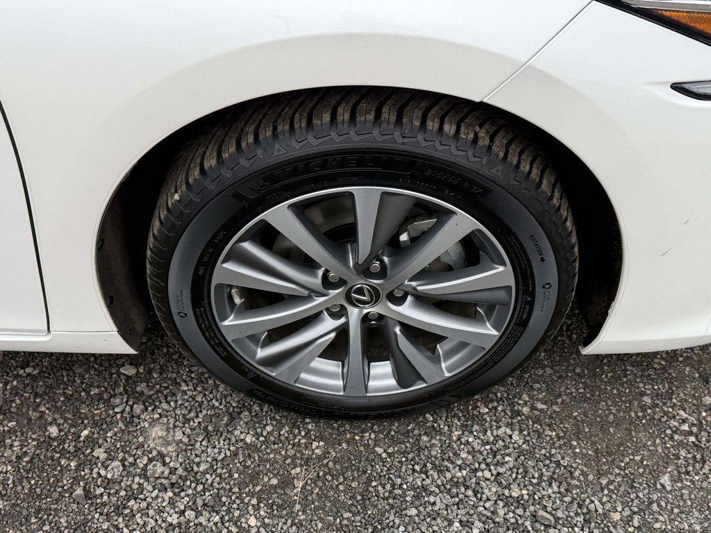 used 2021 Lexus ES 300h car, priced at $33,777