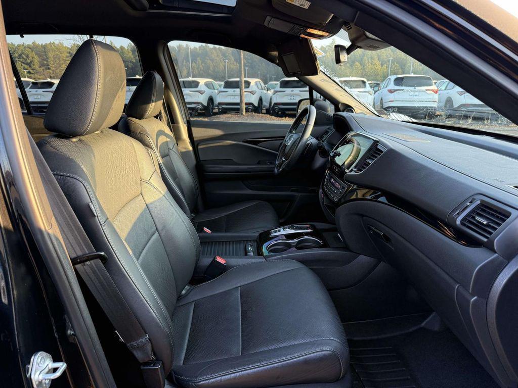 used 2021 Honda Passport car, priced at $28,577