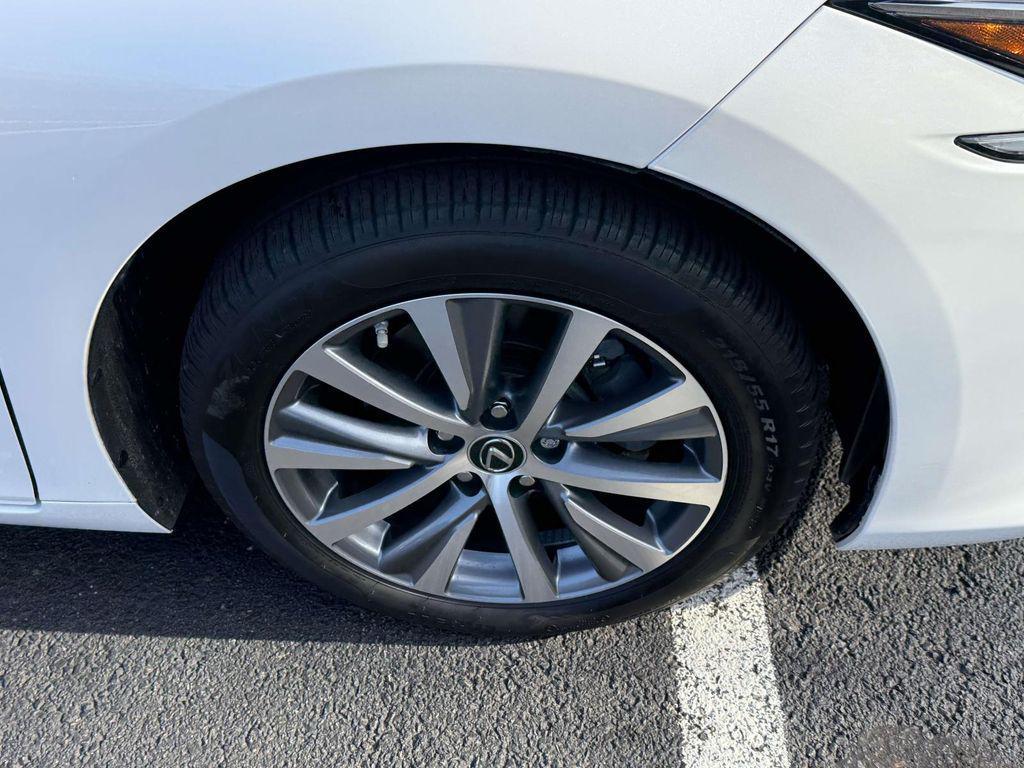 used 2020 Lexus ES 300h car, priced at $34,900