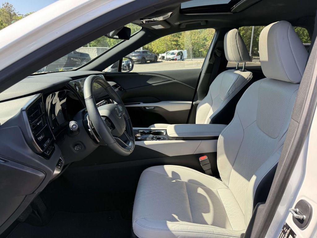 used 2023 Lexus RX 350 car, priced at $53,889