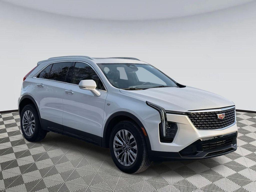 used 2024 Cadillac XT4 car, priced at $34,577