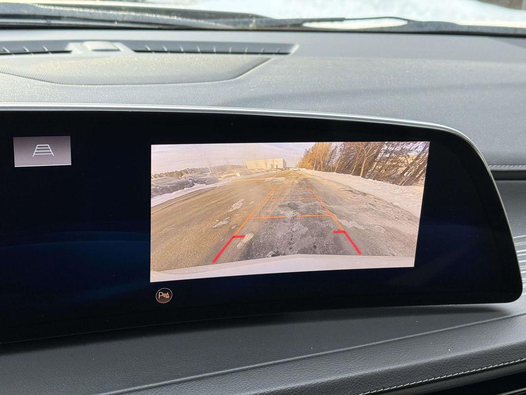 used 2024 Cadillac XT4 car, priced at $34,577