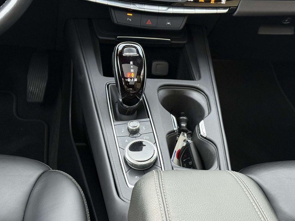 used 2024 Cadillac XT4 car, priced at $34,577