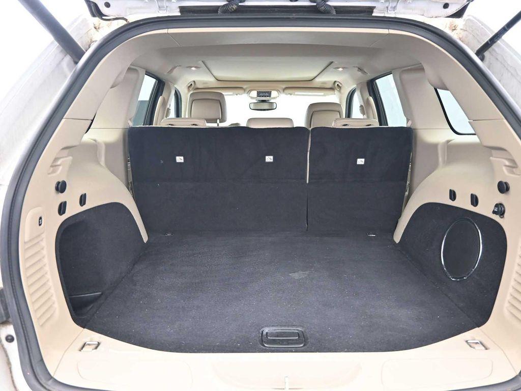 used 2021 Jeep Grand Cherokee car, priced at $19,980