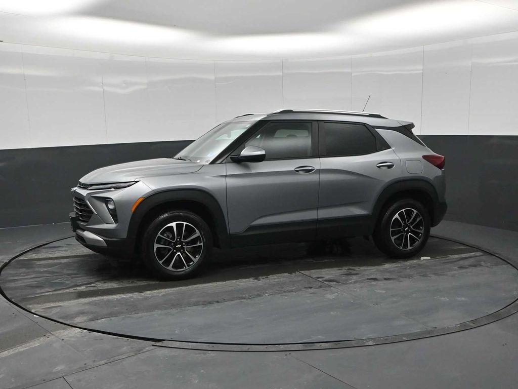 used 2025 Chevrolet TrailBlazer car, priced at $25,688