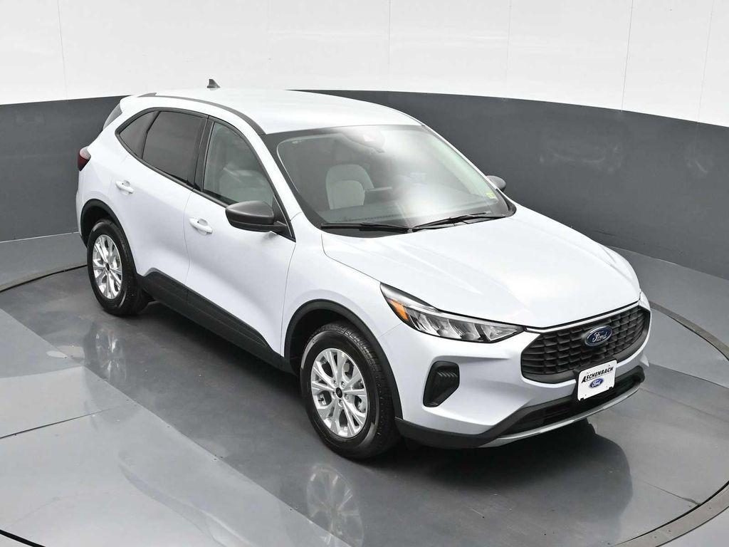 new 2025 Ford Escape car, priced at $22,984