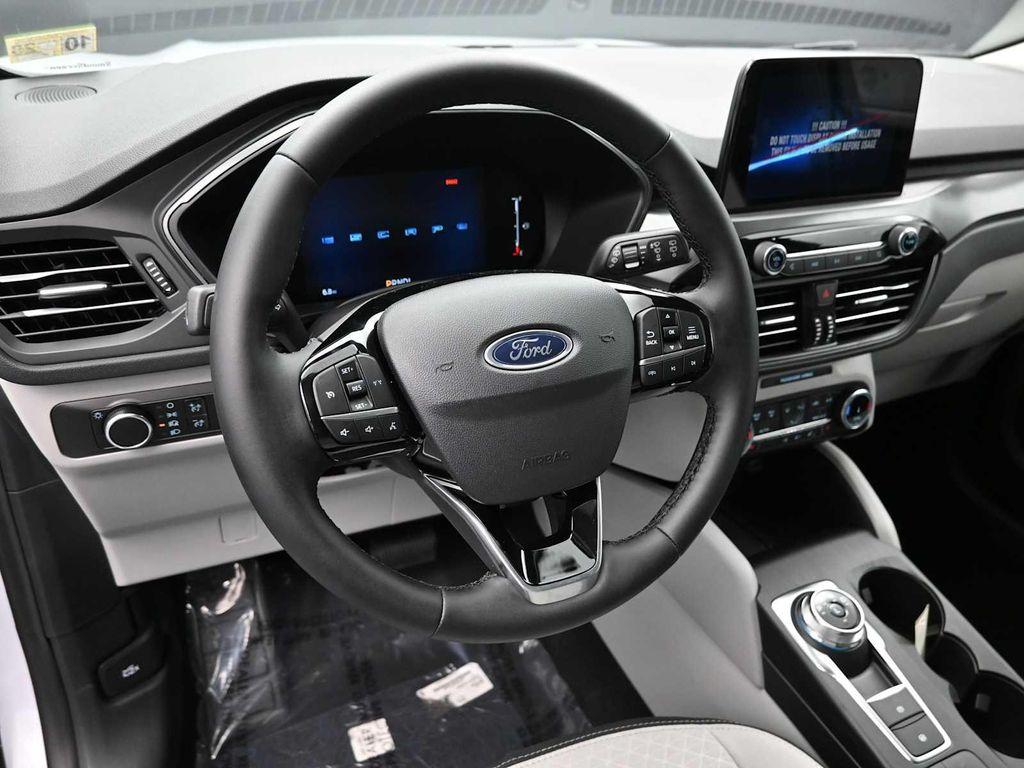 new 2025 Ford Escape car, priced at $22,984