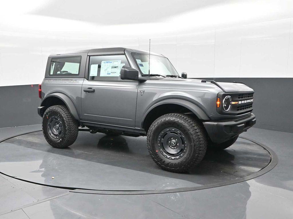 new 2025 Ford Bronco car, priced at $43,985