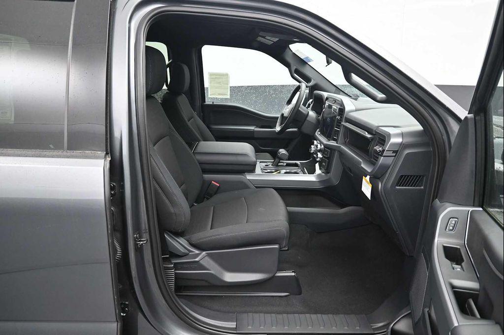 new 2026 Ford F-150 car, priced at $54,376
