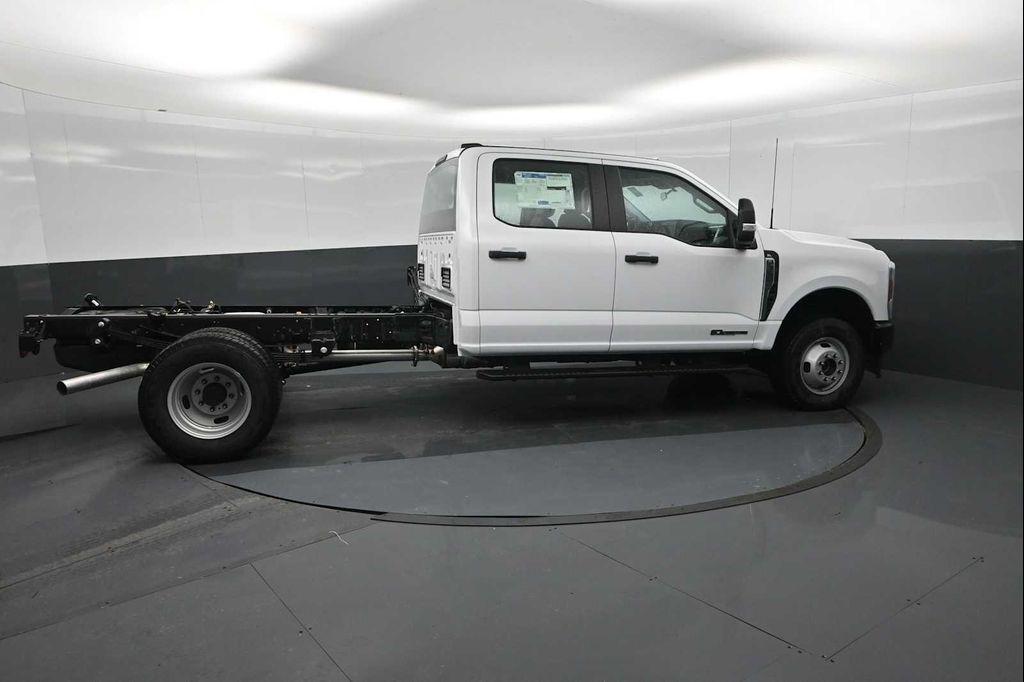 new 2026 Ford F-350 car, priced at $69,298
